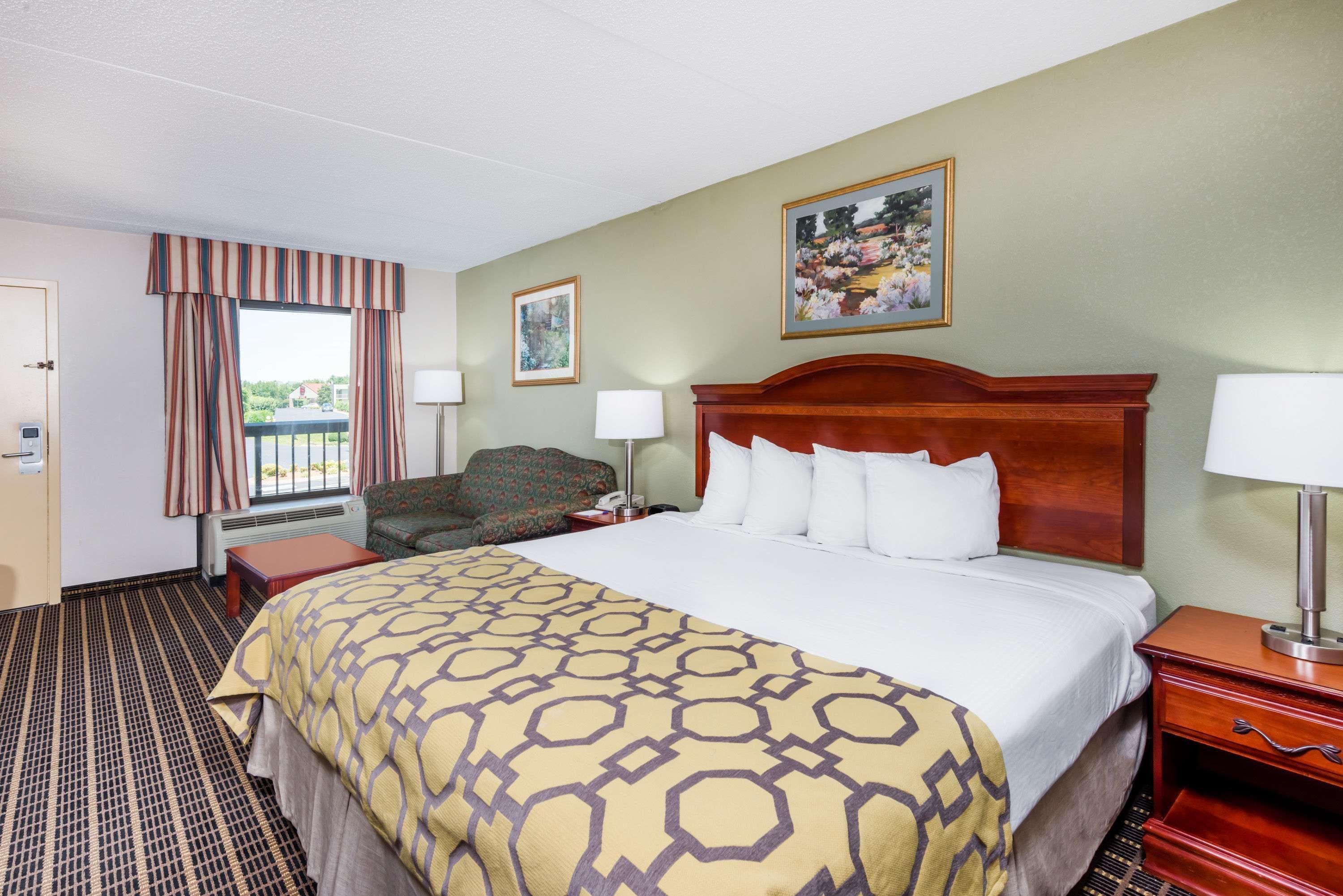 Baymont By Wyndham Clarksville Northeast Kültér fotó