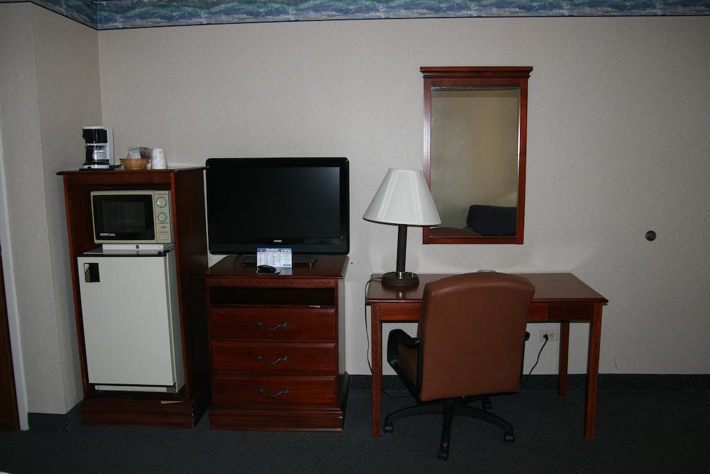 Baymont By Wyndham Clarksville Northeast Kültér fotó
